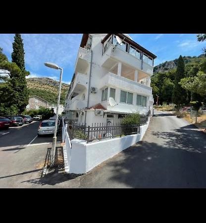 Apartments Sveti Stefan-Marko Экстерьер фото